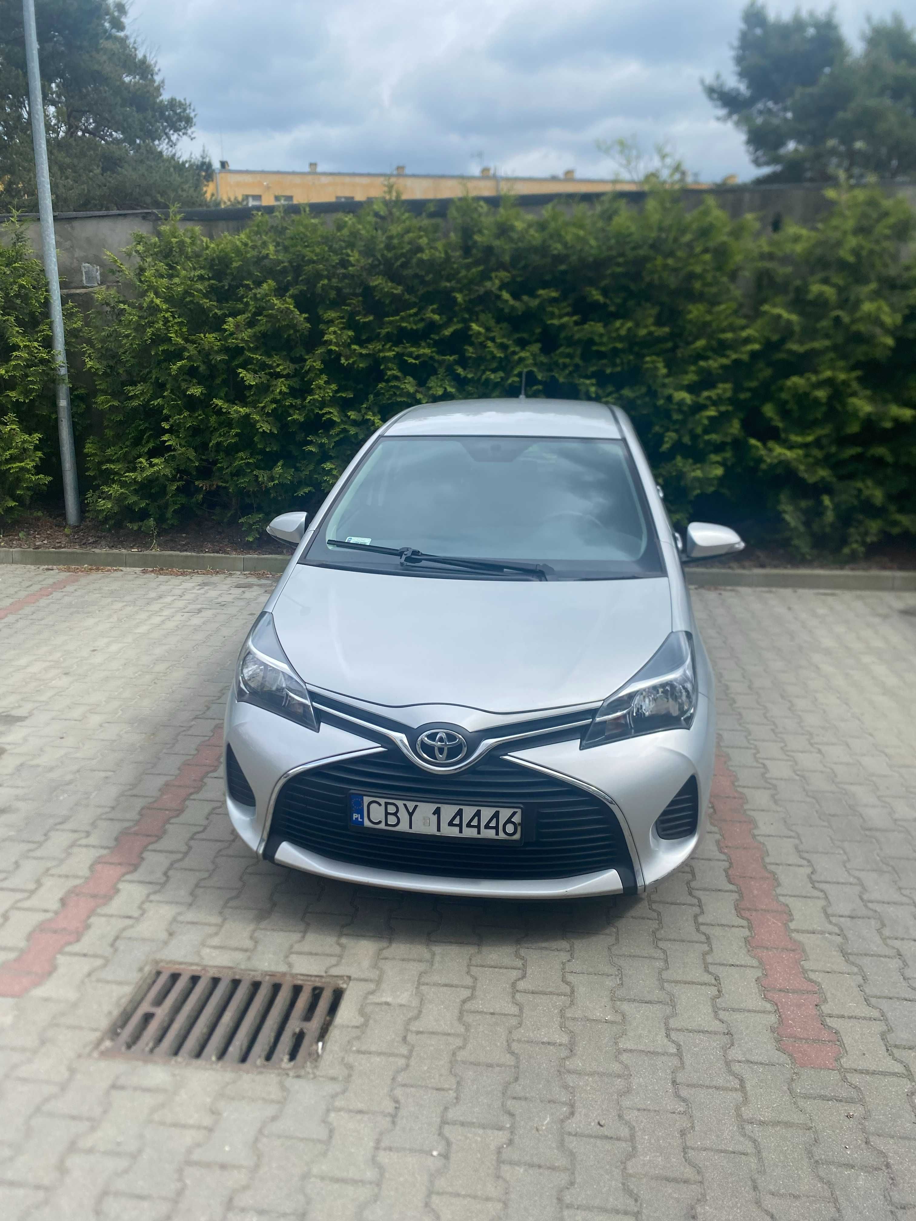 Toyota Yaris 1,0 benzyna 2016