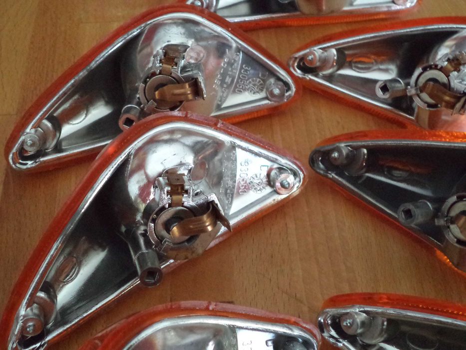 Aprilia pegaso 650 kierunkowskaz prawy przód NOWY