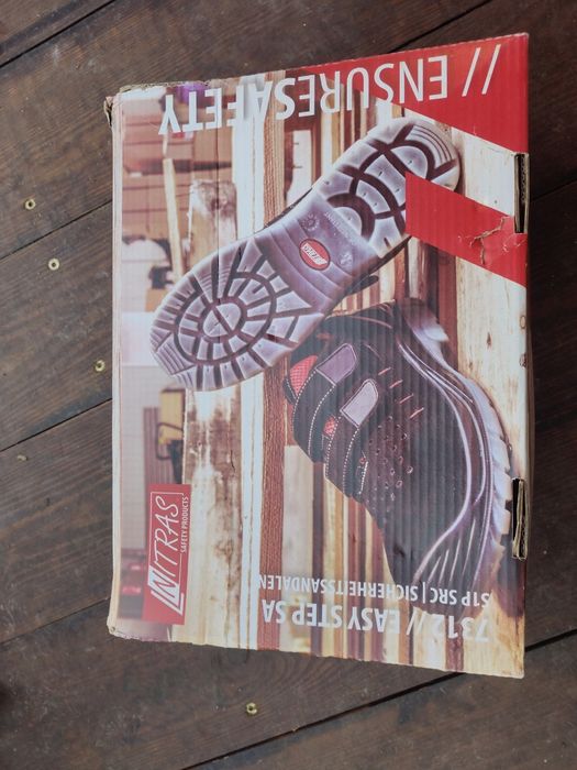 Obuwie robocze damskie