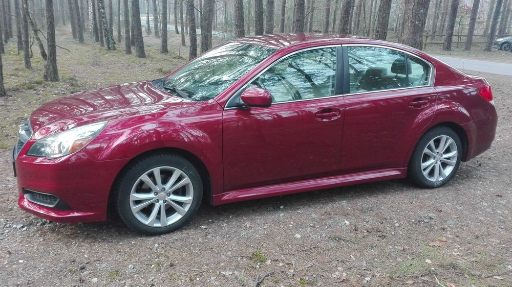 subaru legacy 2.5  2012/2013  nowy gaz jasne wnętrze,drugi właściciel