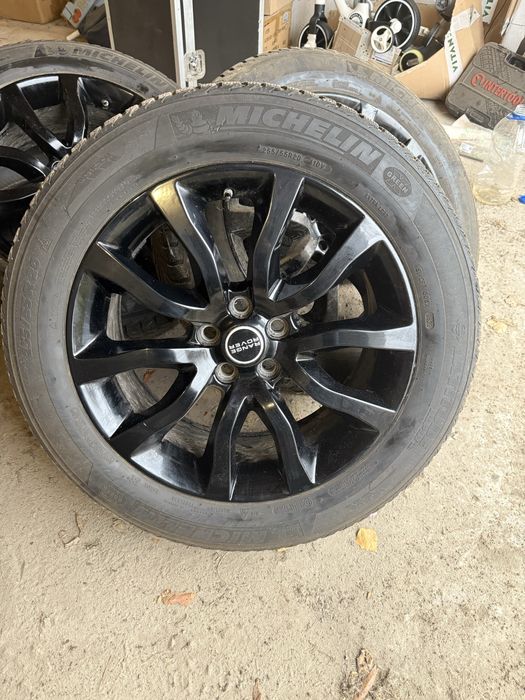 Зимова резина з дисками 255/55R20 Michelin