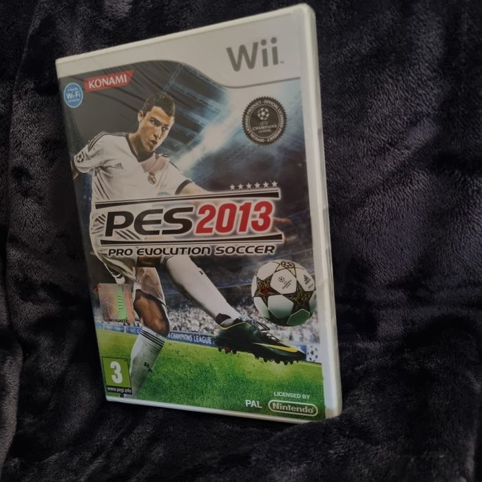 PES 2013 Nintendo Wii Folia