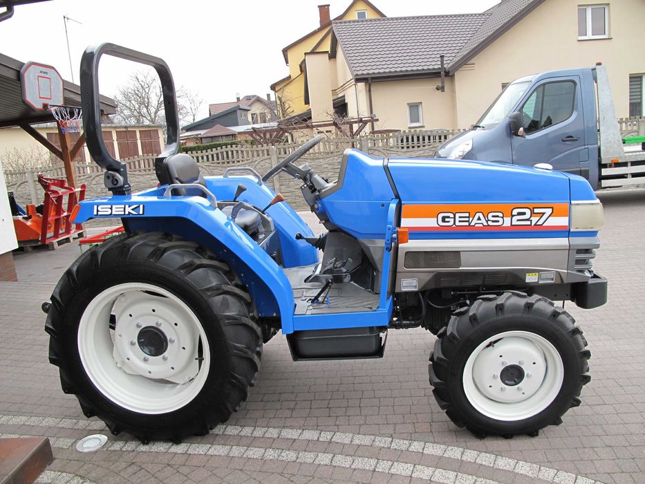 Mini Traktorek Iseki Geas 27KM 4X4 Wspomaganie Rewers Mały Ogrodniczy