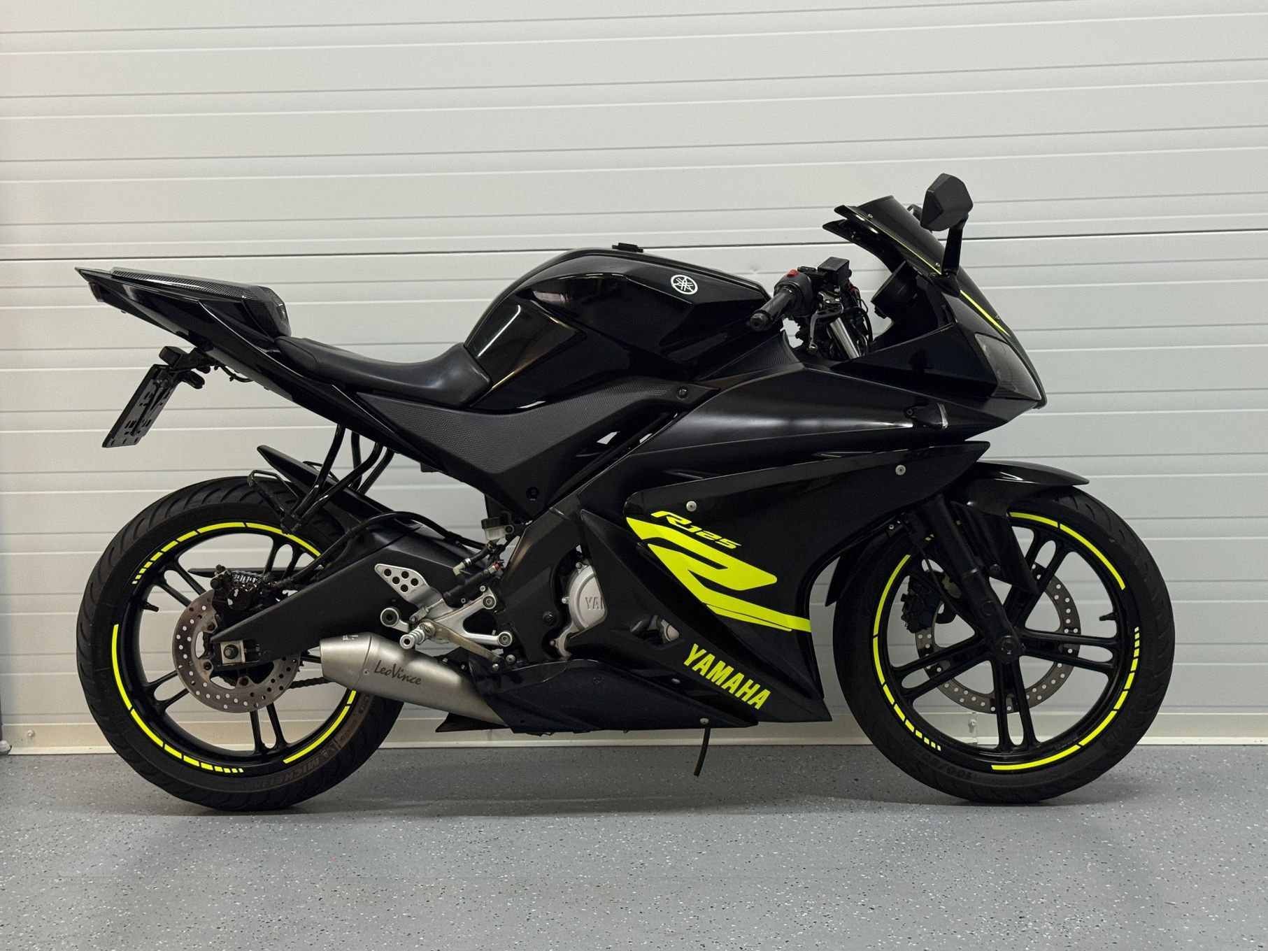 Yamaha R125 YZF R125 Yellow fluo Sportowy Wydech Raty Transport