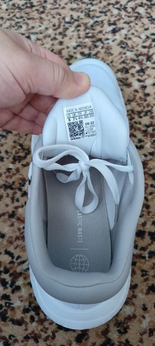 Кросівки від Adidas