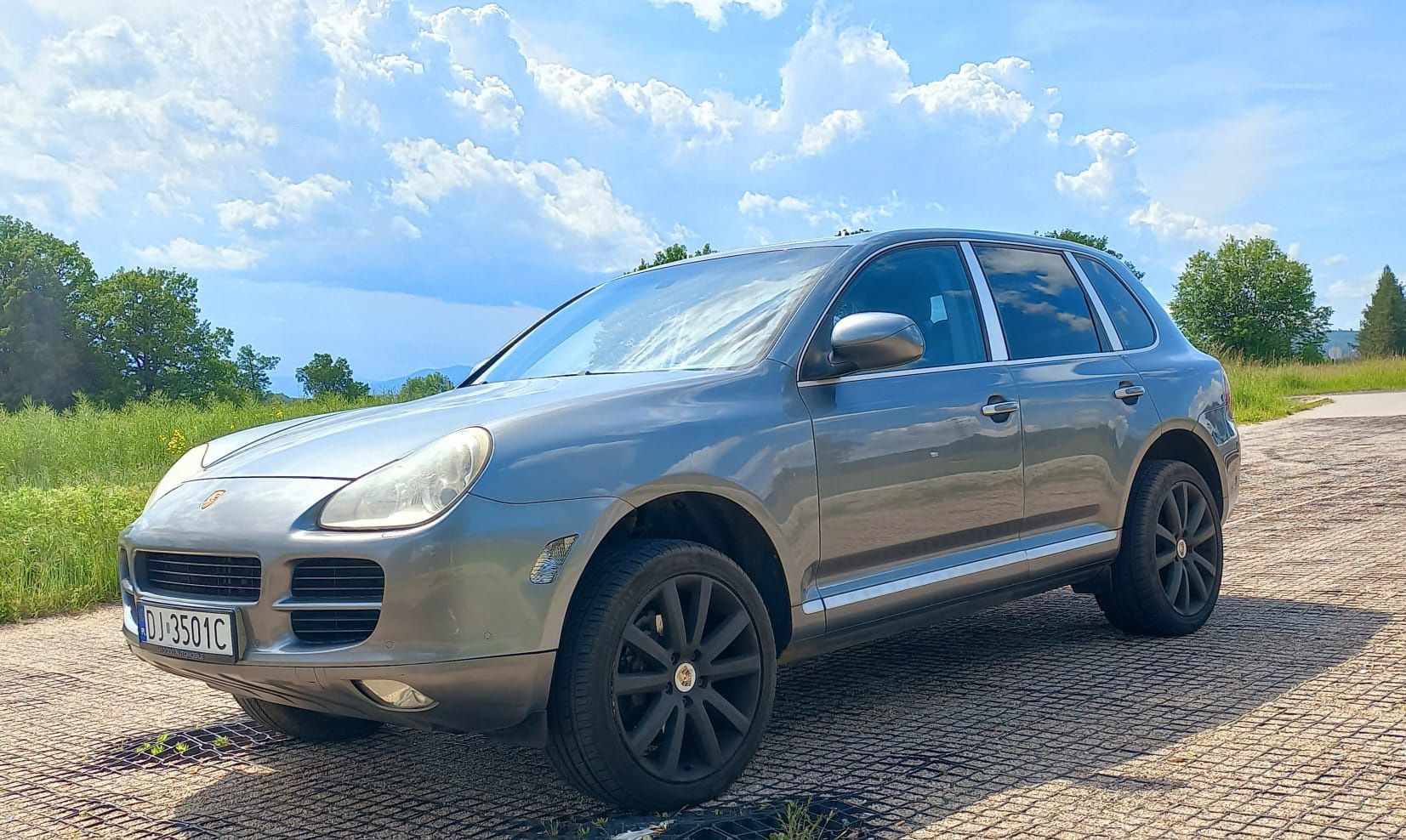 Do sprzedania Porsche Cayenne S