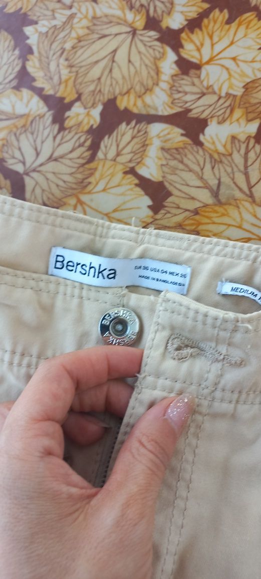 Джинсы штаны Bershka