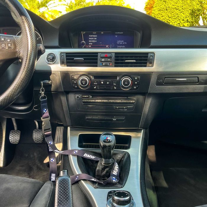 BMW 318d Touring Pack M 2010