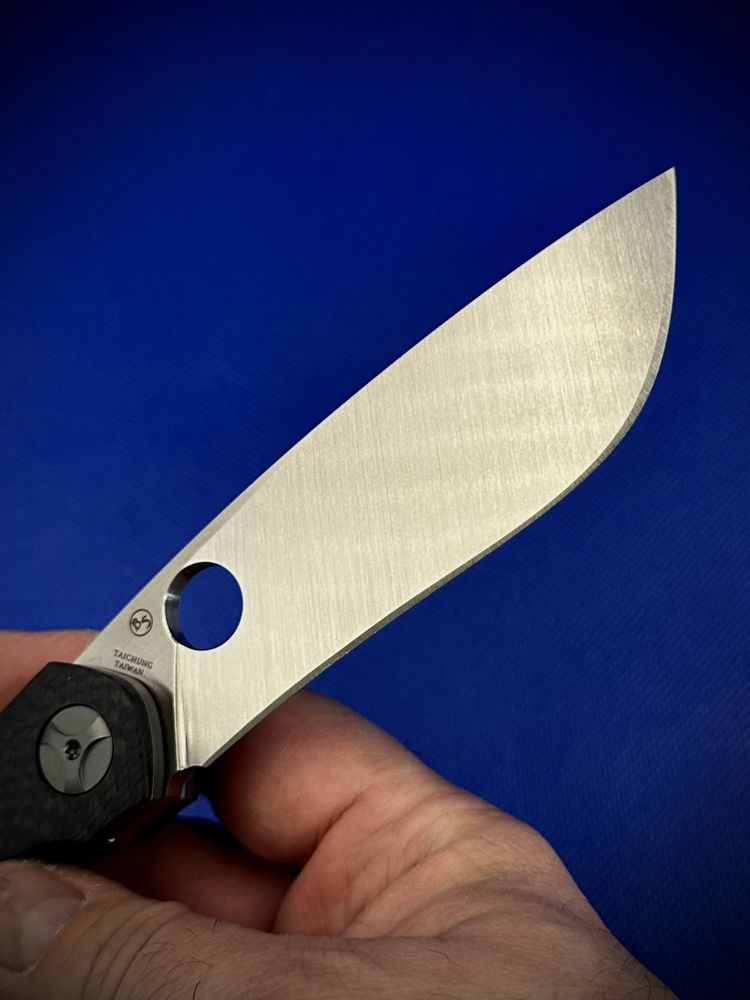 Продам Spyderco Subvert Sprint Run Carbon Fiber 4.14» Satin CPM 20CV