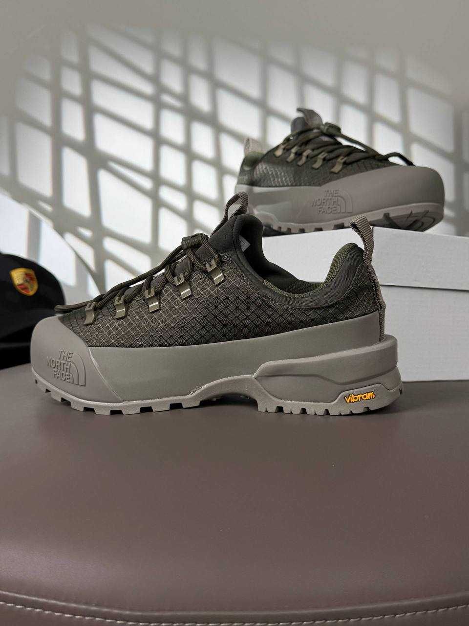 Кросівки The North Face Glenclyffe Low хакі (41-45) чоловічі осінь