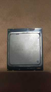 Процесор Intel E5-2640