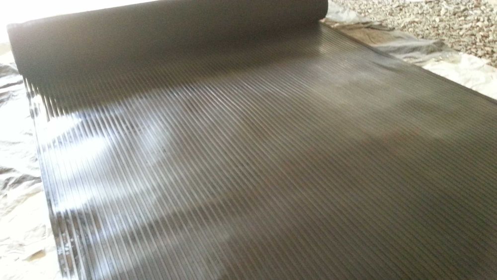 Дорожка - покрытие напольное резиновое