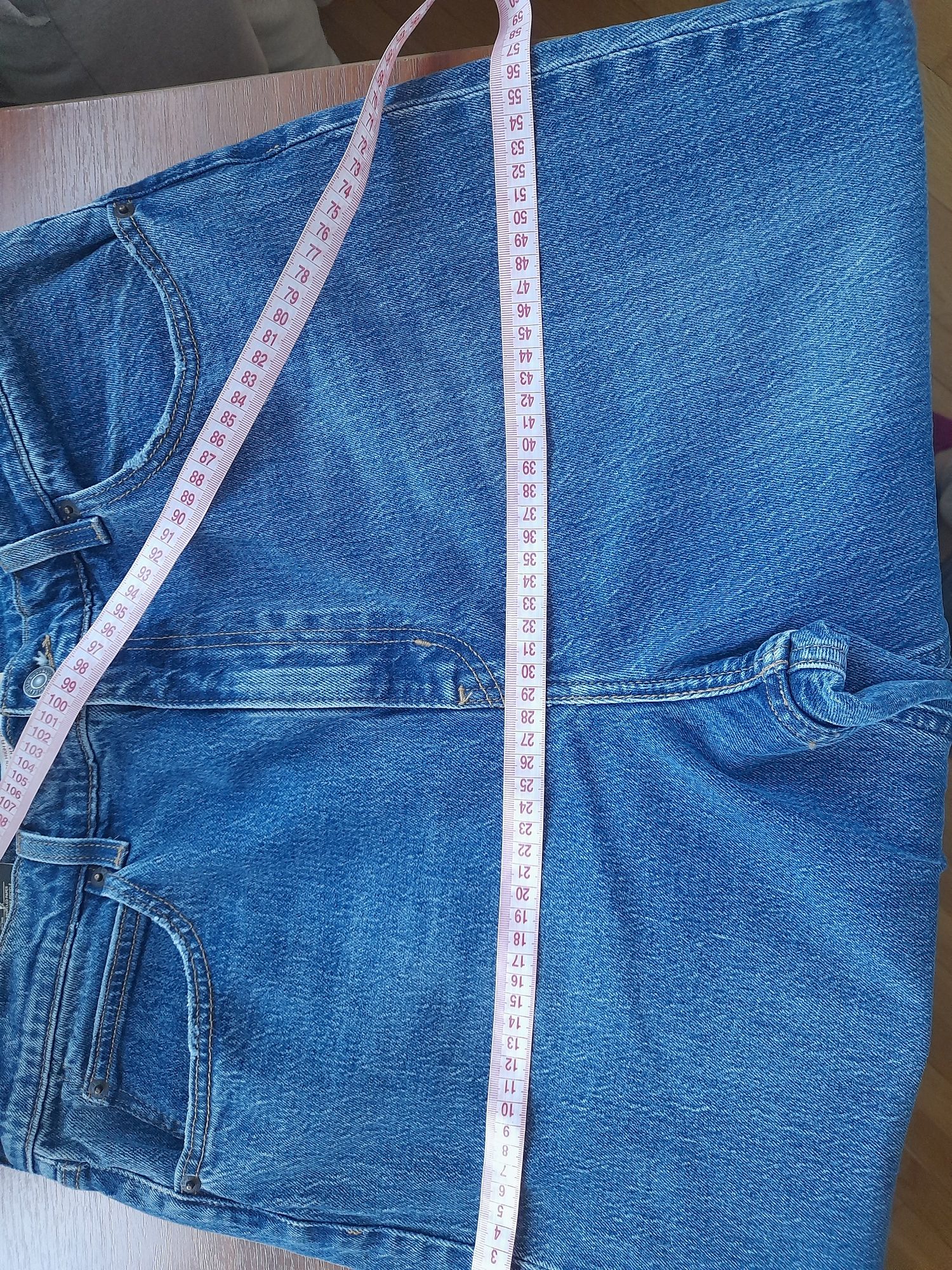 Нові джинси кльош фірми Levi's, 33/32 розмір