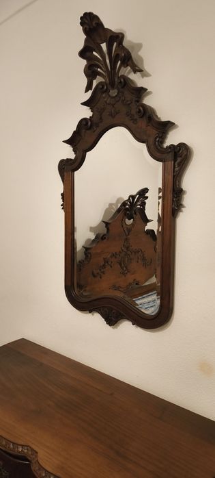 Mobília de quarto D. José em madeira Castanho