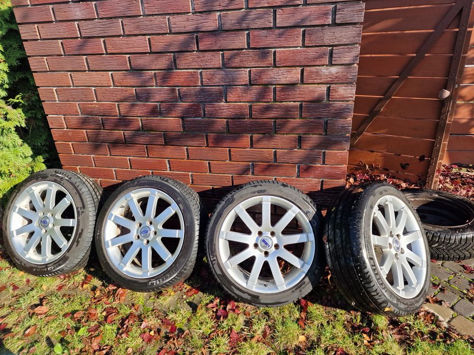 Felgi volvo 17 z oponami michelin