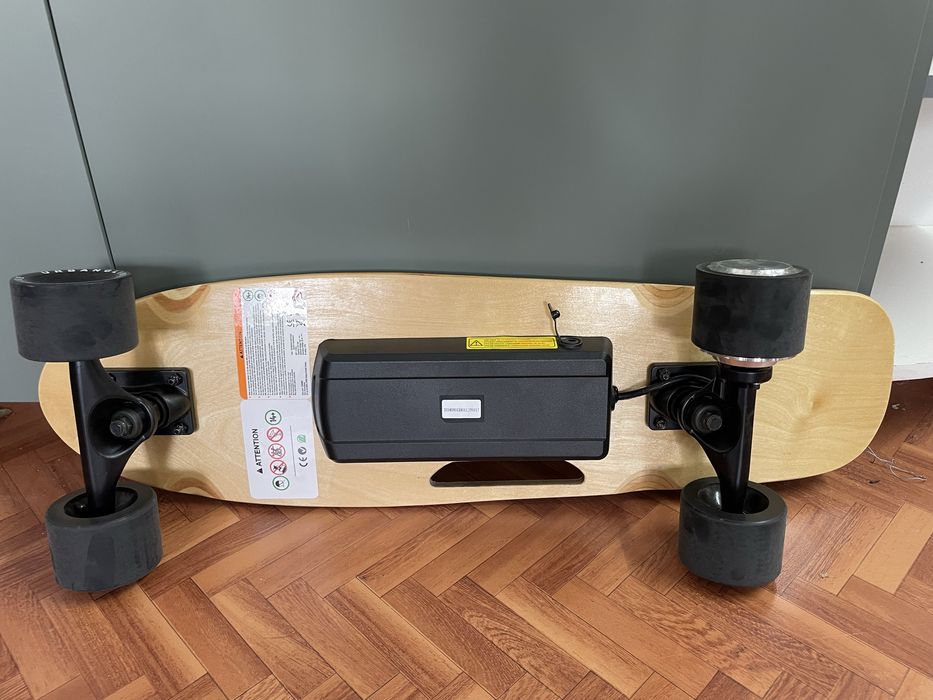 Skate elétrico Urban Glide X-Roll NOVO