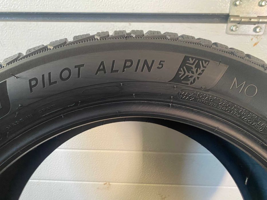 2x 225/50 R.17 98H XL Michelin Pilot Alpin 5 MO zima 2022