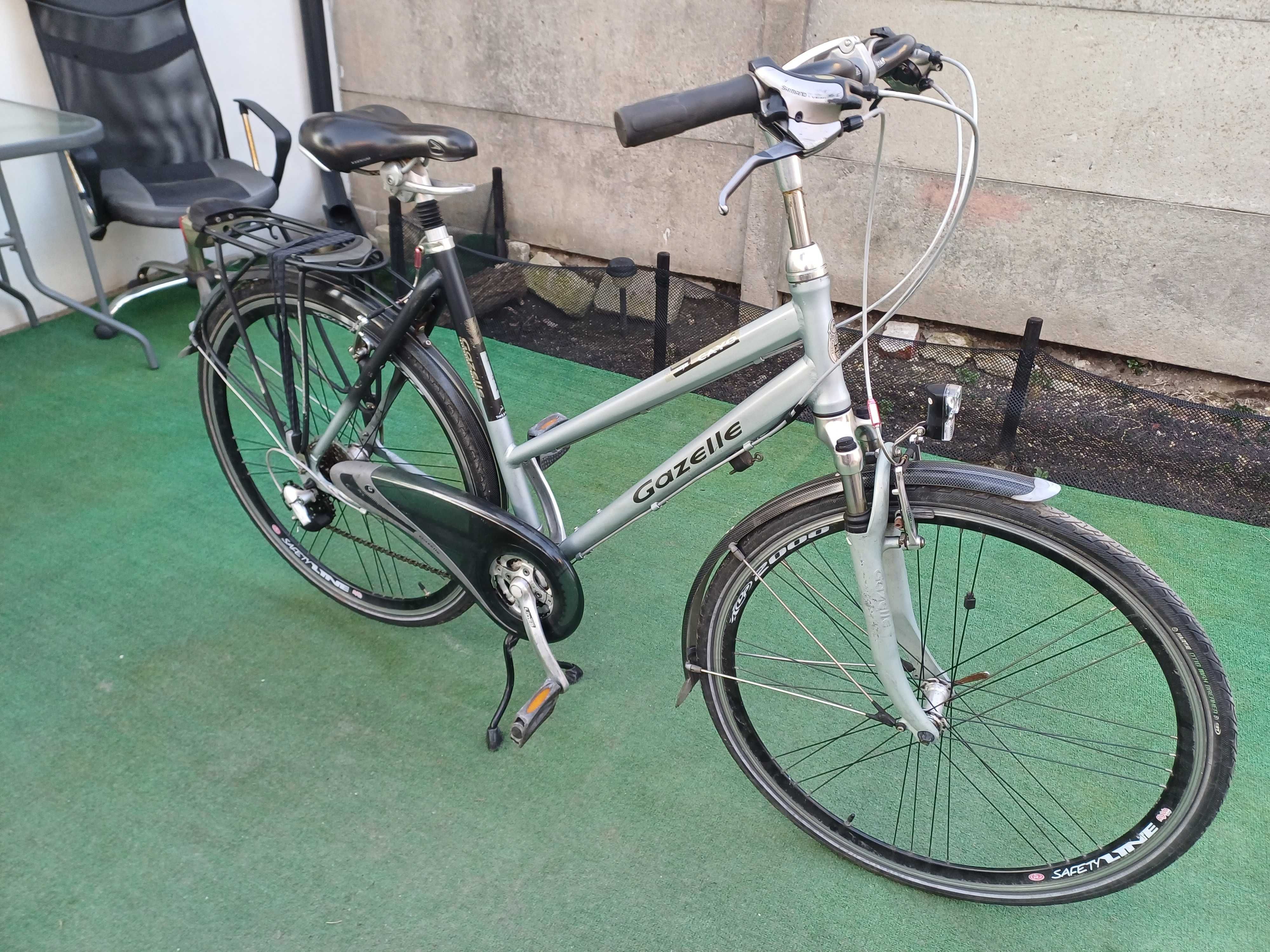 Aluminiowy Rower Miejski Trekkingowy GAZELLE CAYO Koła 28 " Rama 55 cm