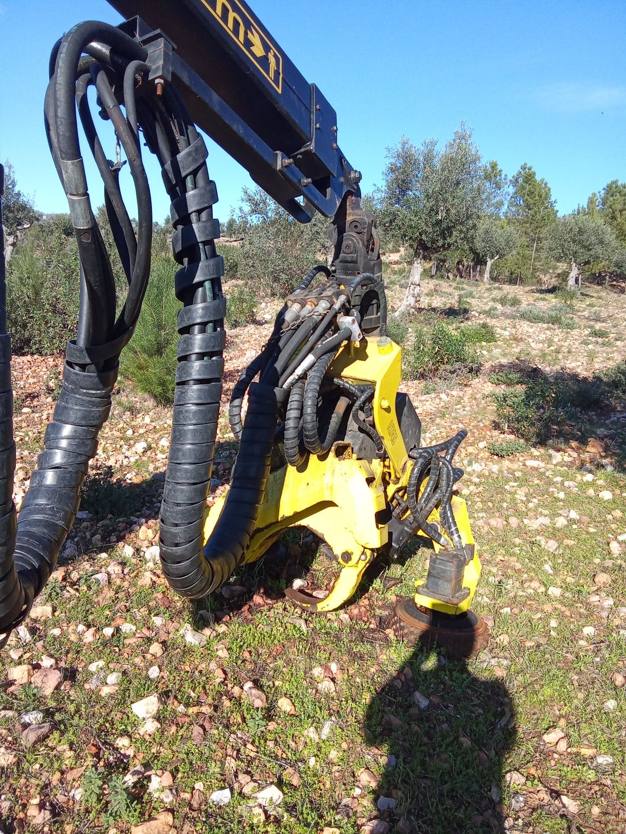 Máquina de Corte Timberjack 870