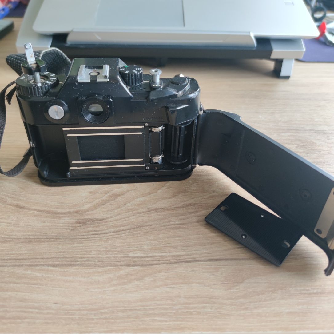 Aparat zenit 122 body z paskiem uszkodzony
