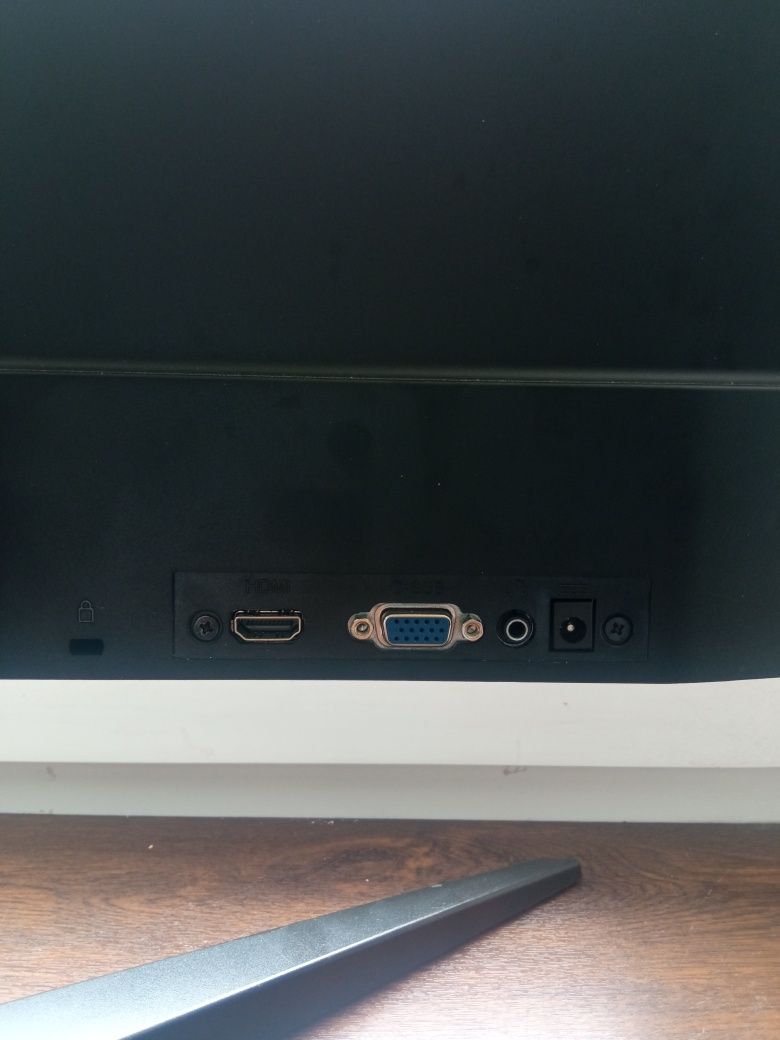 Monitor AOC 23,6" 24B1H