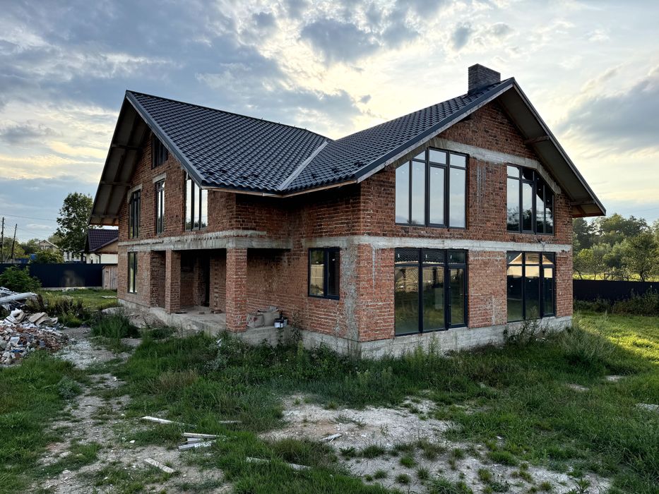 Будинок поблизу Богородчан в с.Жураки