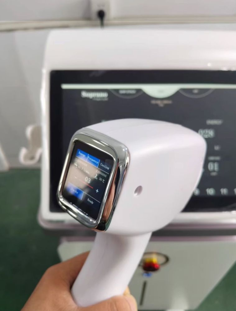 Wynajem lasera diodowego 4D Beam | 4500W | 4-wiązki
