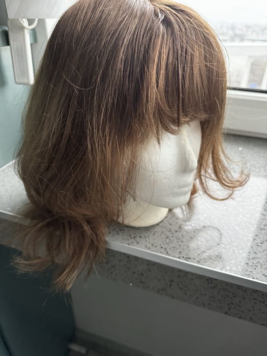 Peruka medyczna human hair naturalne. Jasny szatyn
