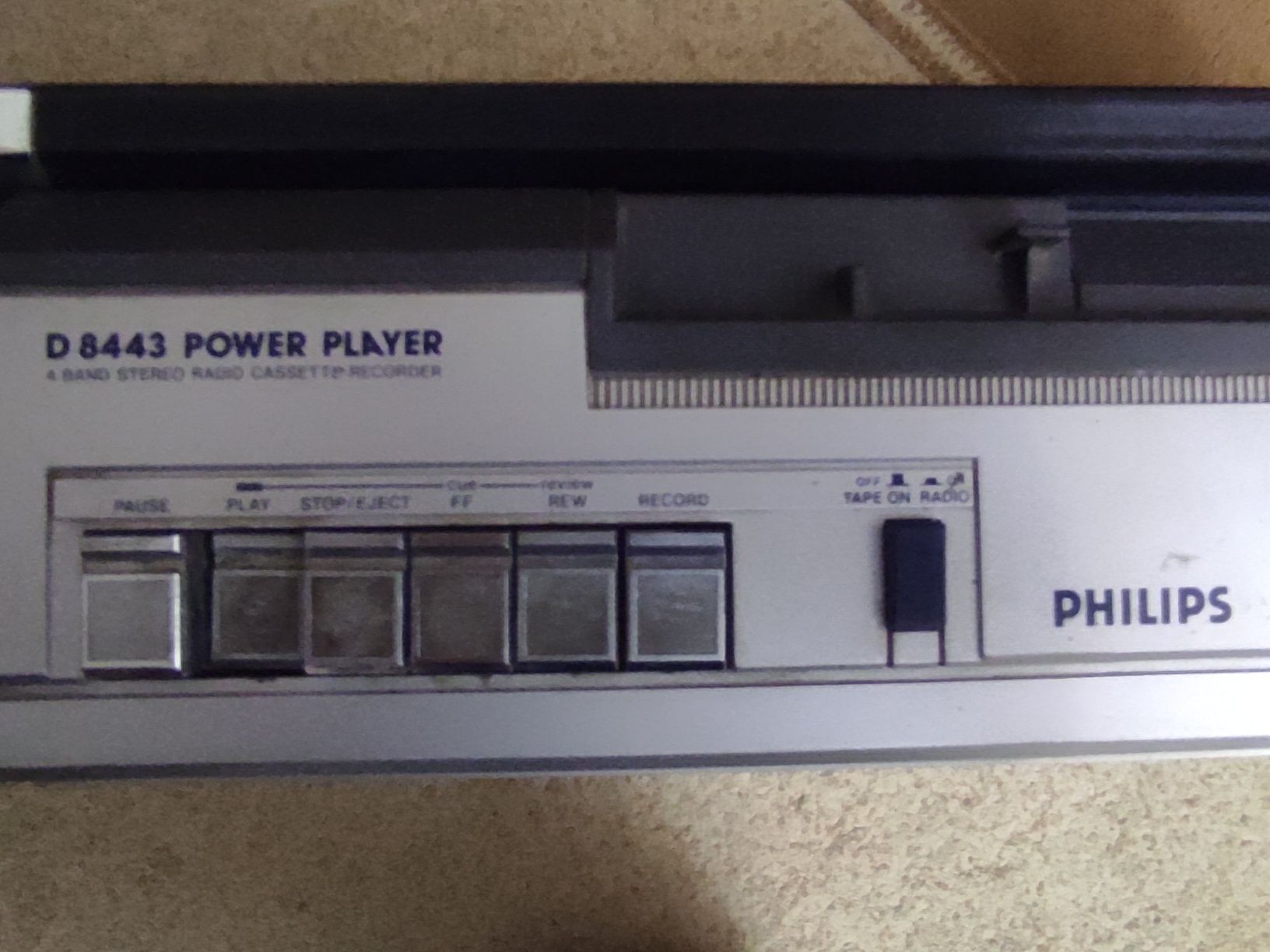 Магнітофон Philips D8443 Power Player.