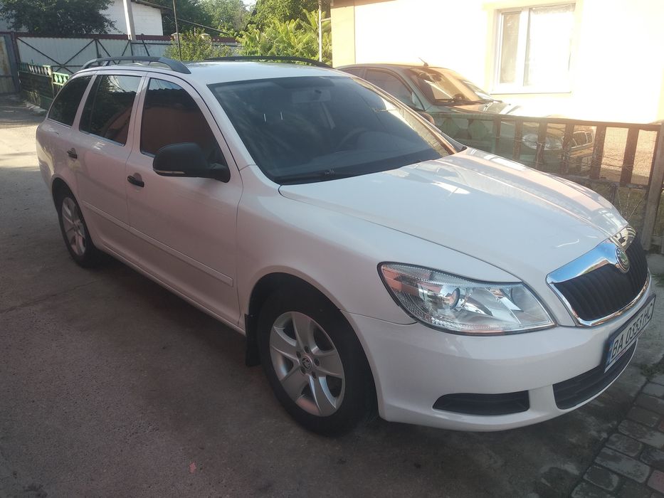 Продам шкоду А5 2011 рік