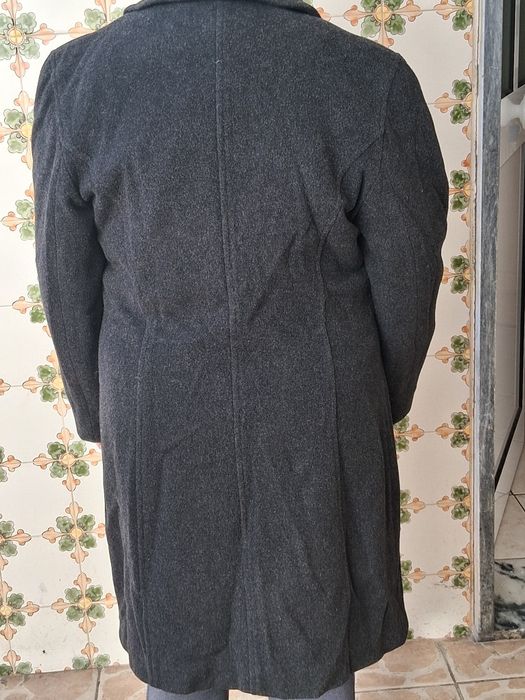 Casacão a 3/4 em fazenda de lã