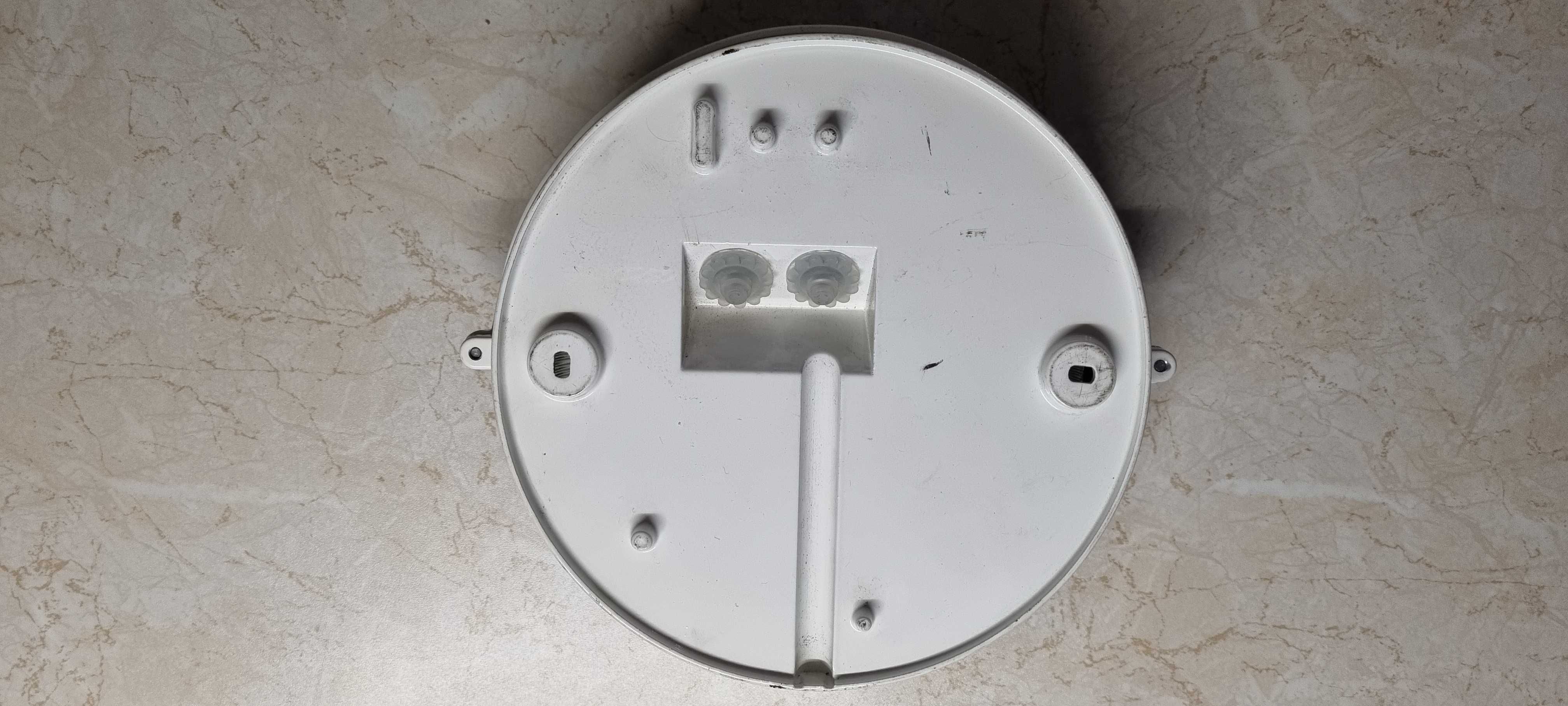 Lampa okrągła PF-100 szklany klosz IP-54 nowa