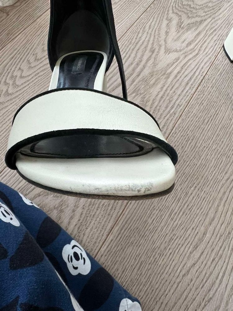 Белые туфли - босоножки Alexander Wang. Свадебные туфли невесты.