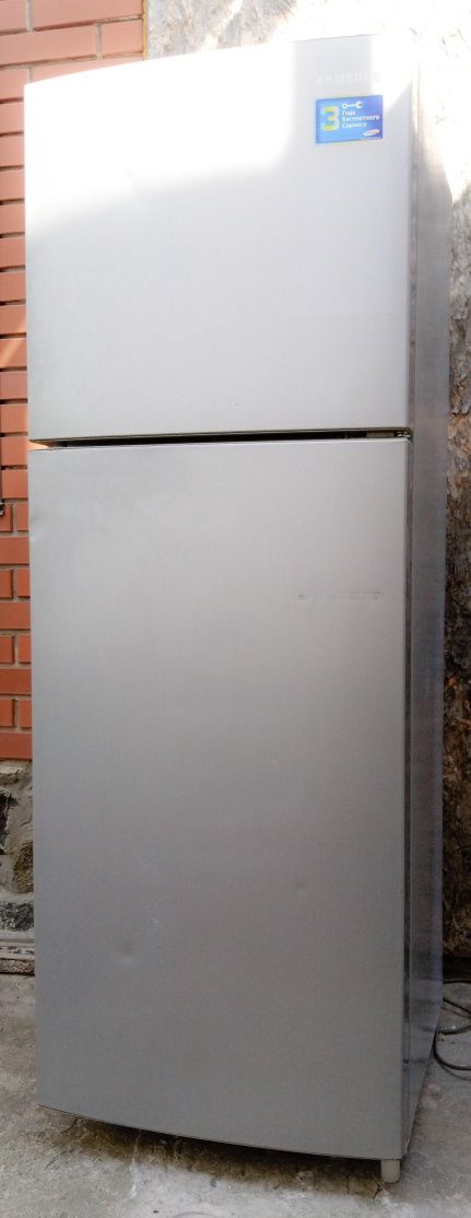 Холодильник Samsung RT2BSRTS б/у (доставка)