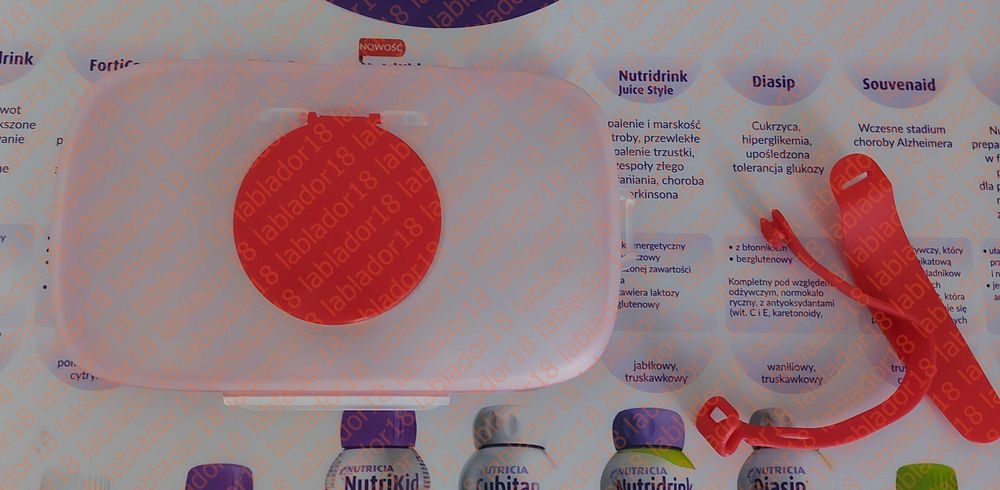 Pudełko pojemnik na chusteczki Skipi hop