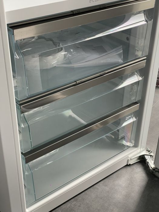 2025 рік!Холодильник Miele K 7748 D | Стан ідеал | Під забудову!