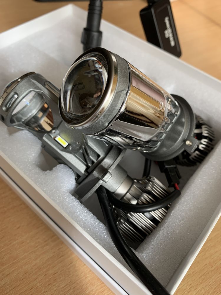 Led автолампа DriveX/Cyclone/AMS. H4/H7/H11D1S-D8S Led балки/BiLed