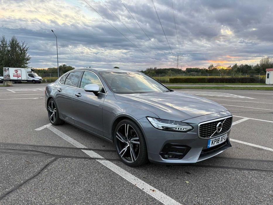 Volvo s90 d4 Anglik R-desing