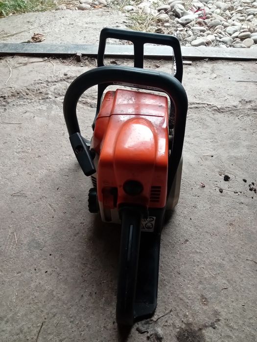 Продам бензопилу STIHL