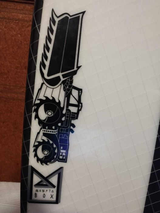 JS Monsta box 5.8 25,8l