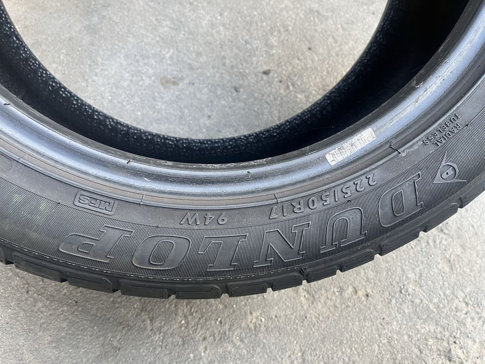 nr100 2 opony letnie Dunlop 225/50/17 5mm