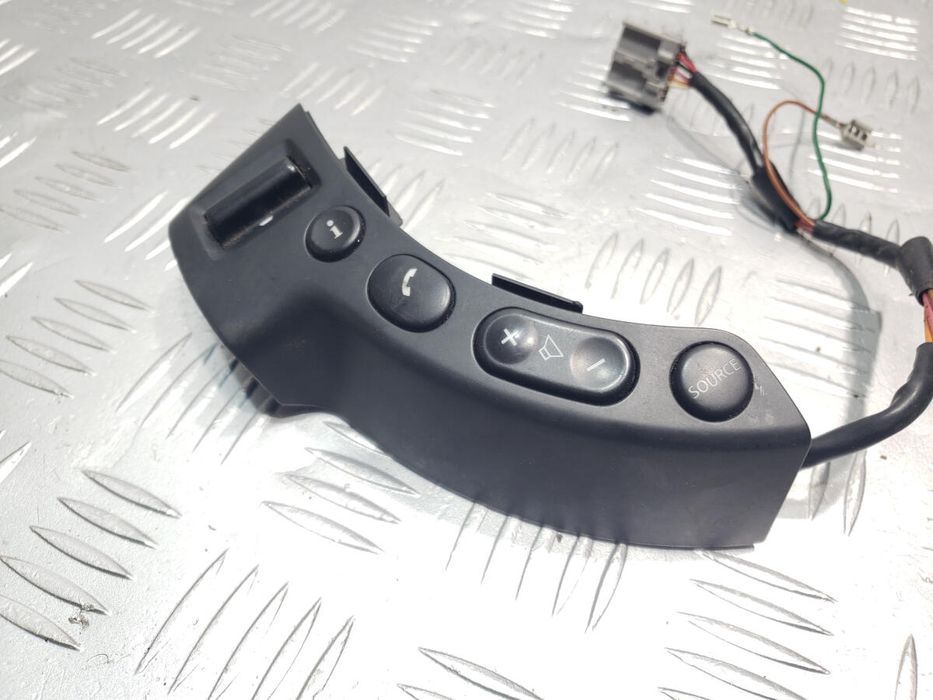 Блок кнопок руля лівий NISSAN QASHQAI j10 2006-2013 разборка