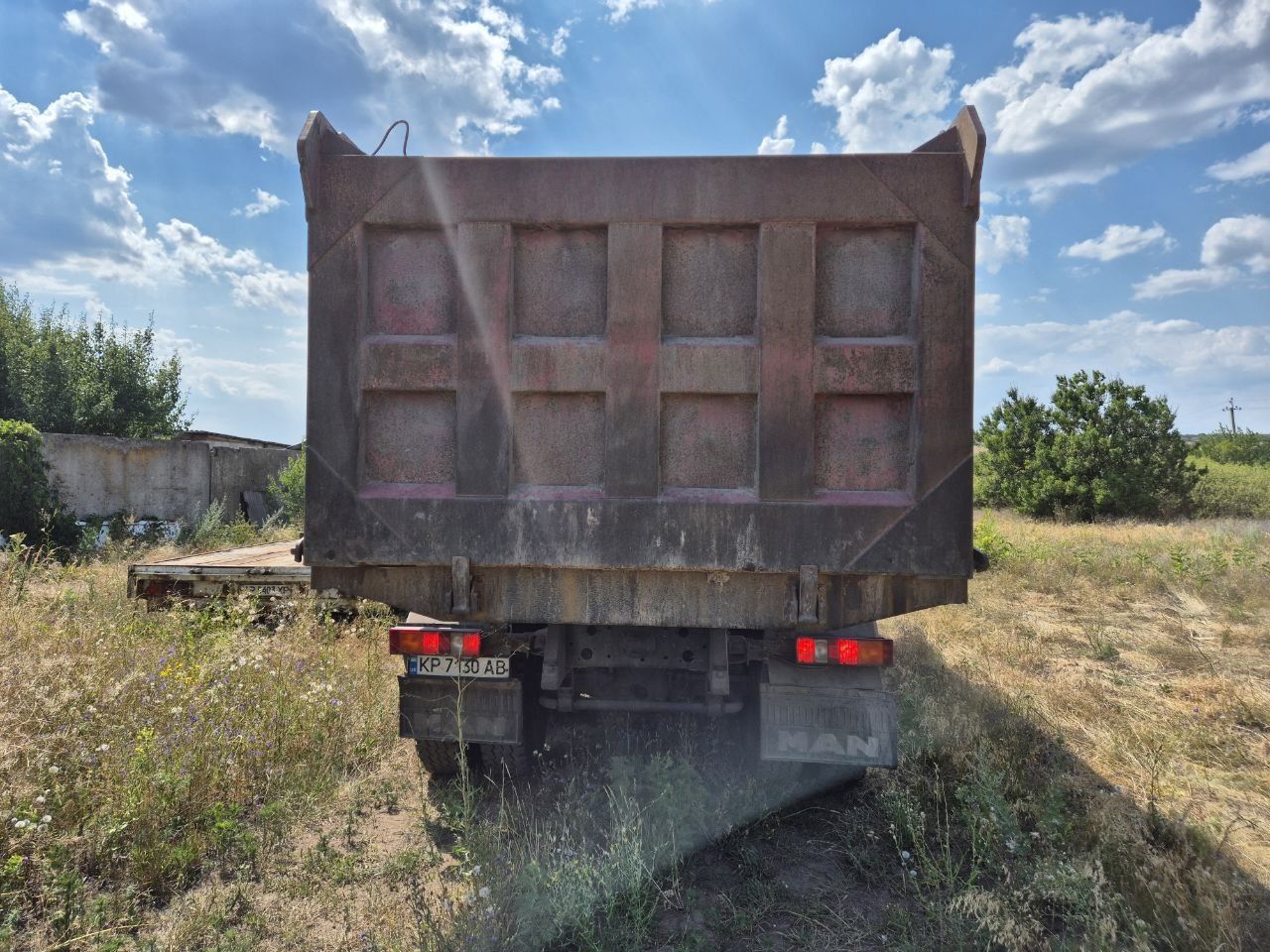 Продам самосвал HOWO ZZ3407-S2867