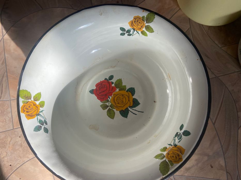 Посуда емалірована