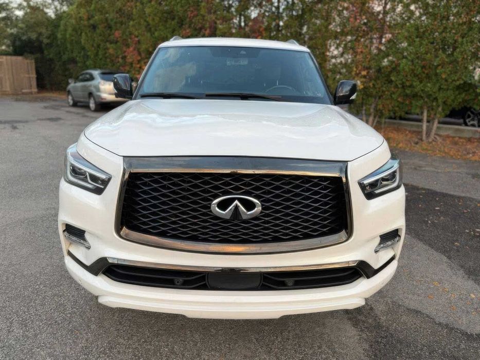 INFINITI QX80 Luxe      2020