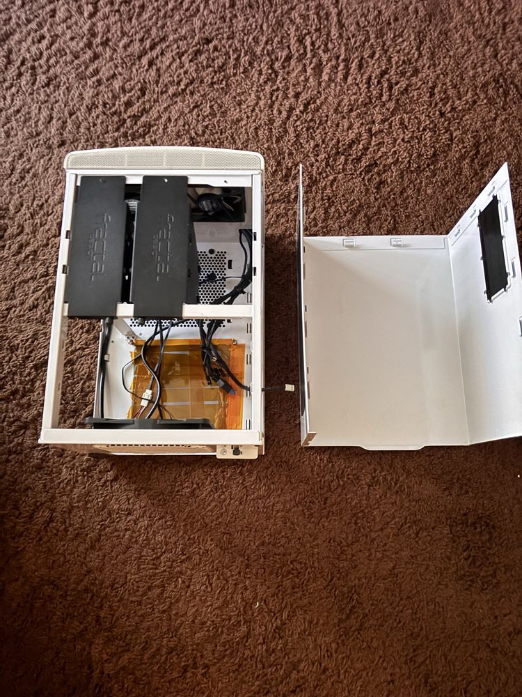 Корпус Fractal Design Node 304 для систем формату Mini-ITX