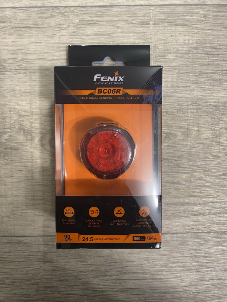 Задня велофара Fenix BC06R з акумулятором