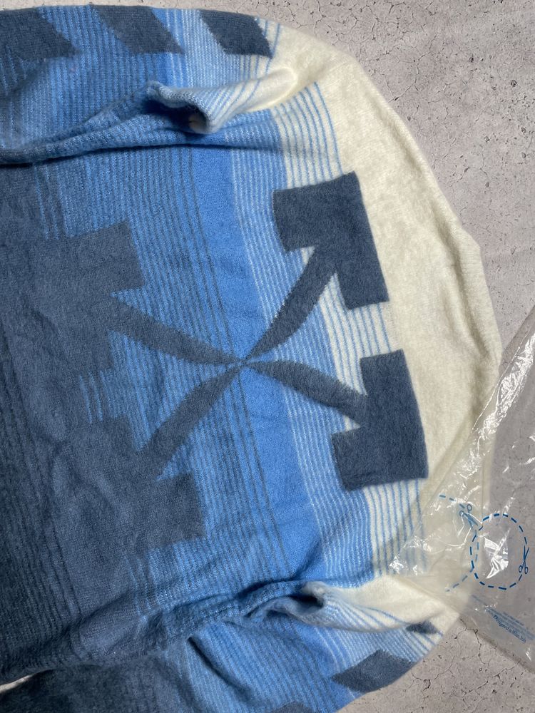 Новый Шерстяной Свитер Off White С Большим Логотипом M-L Размер