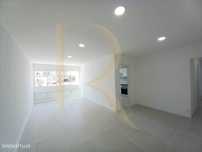Apartamento T3 totalmente remodelado com elevador em Santo António ...