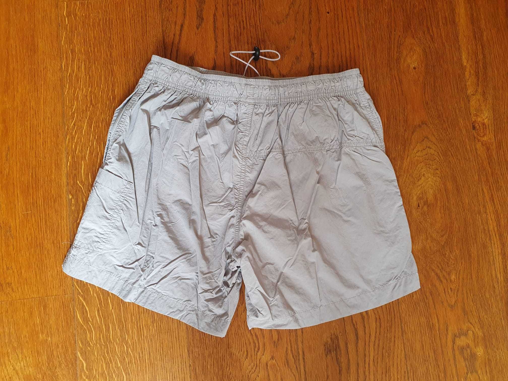 Krótkie spodenki sportowe H&M beżowe M